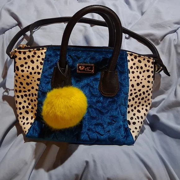 Luv Betsey By Betsey Johnson Quilted Satchel - Picture 1 of 11